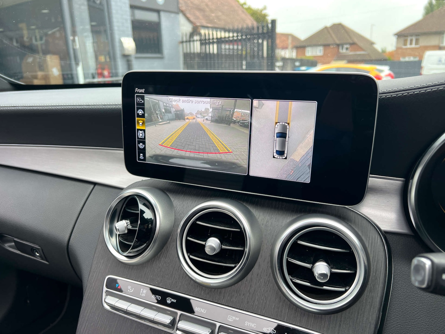 Used Mercedes-Benz C Class 2020 for sale - 76600728: Photo 8