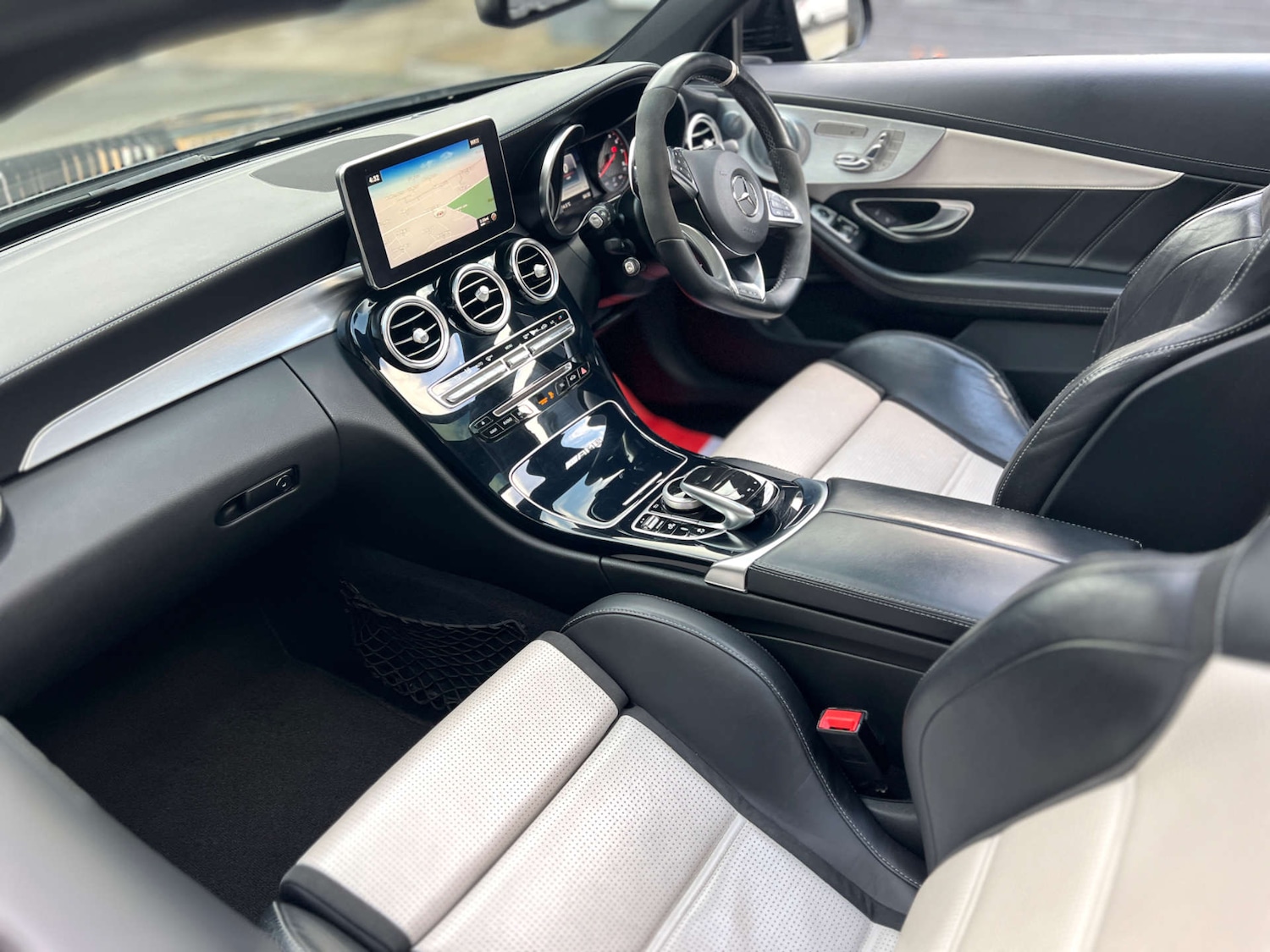 Used Mercedes-Benz C Class 2017 for sale - 76600872: Photo 15