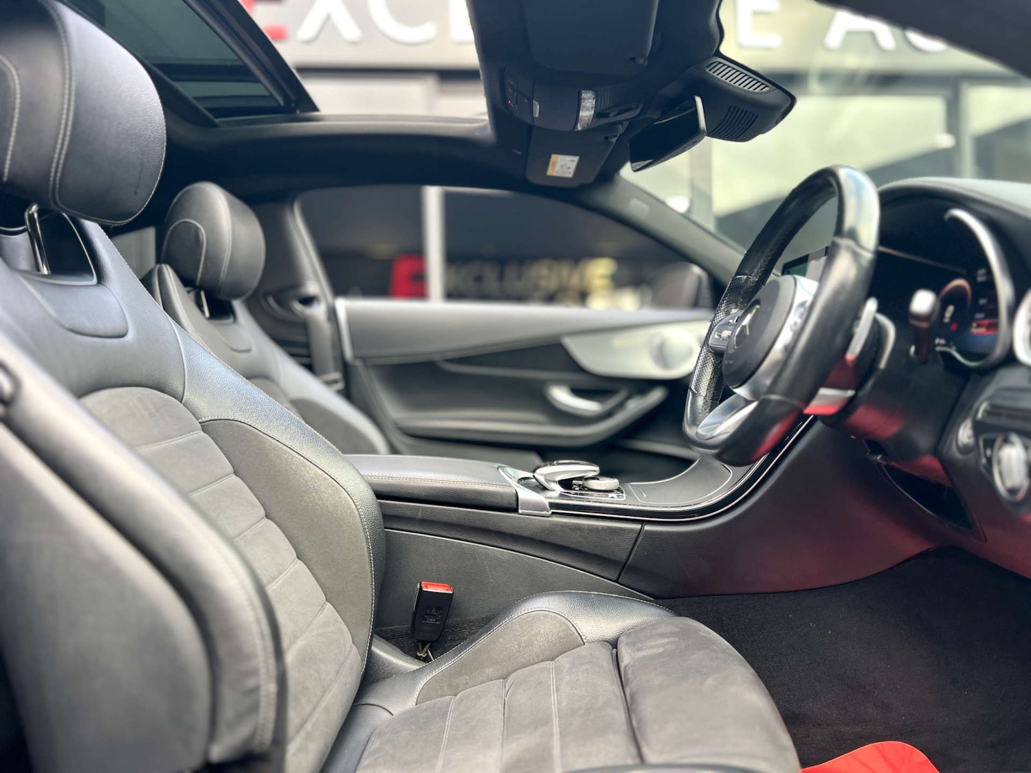 Used Mercedes-Benz C Class 2018 for sale - 76640013: Photo 5