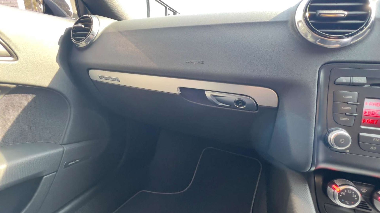 Used Audi TT 2013 for sale - 76363647: Photo 23