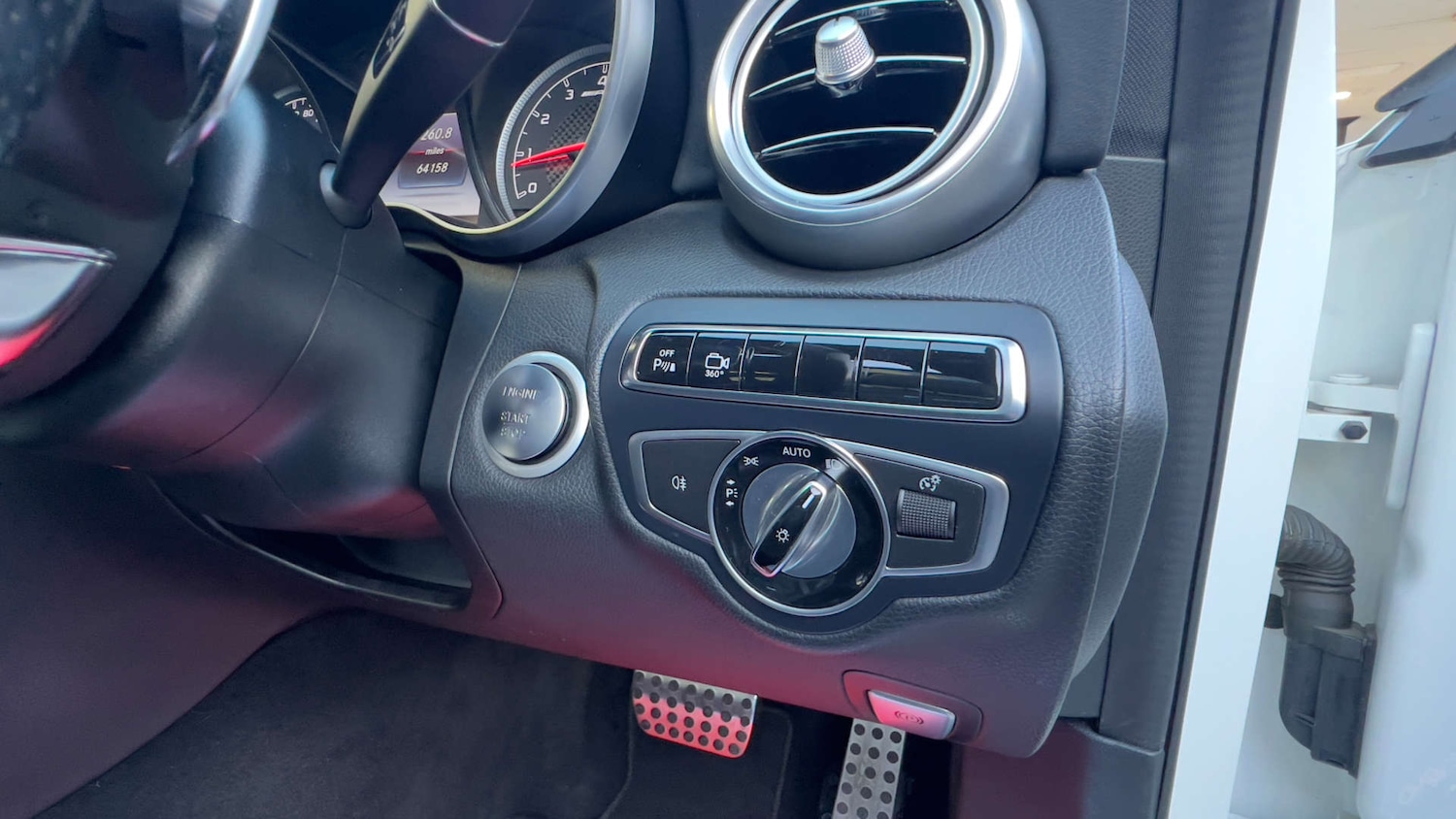 Used Mercedes-Benz C Class 2017 for sale - 76600682: Photo 33