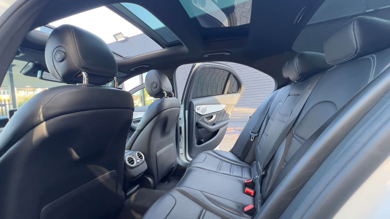 Used Mercedes-Benz C Class 2017 for sale - 76600682: Photo 34