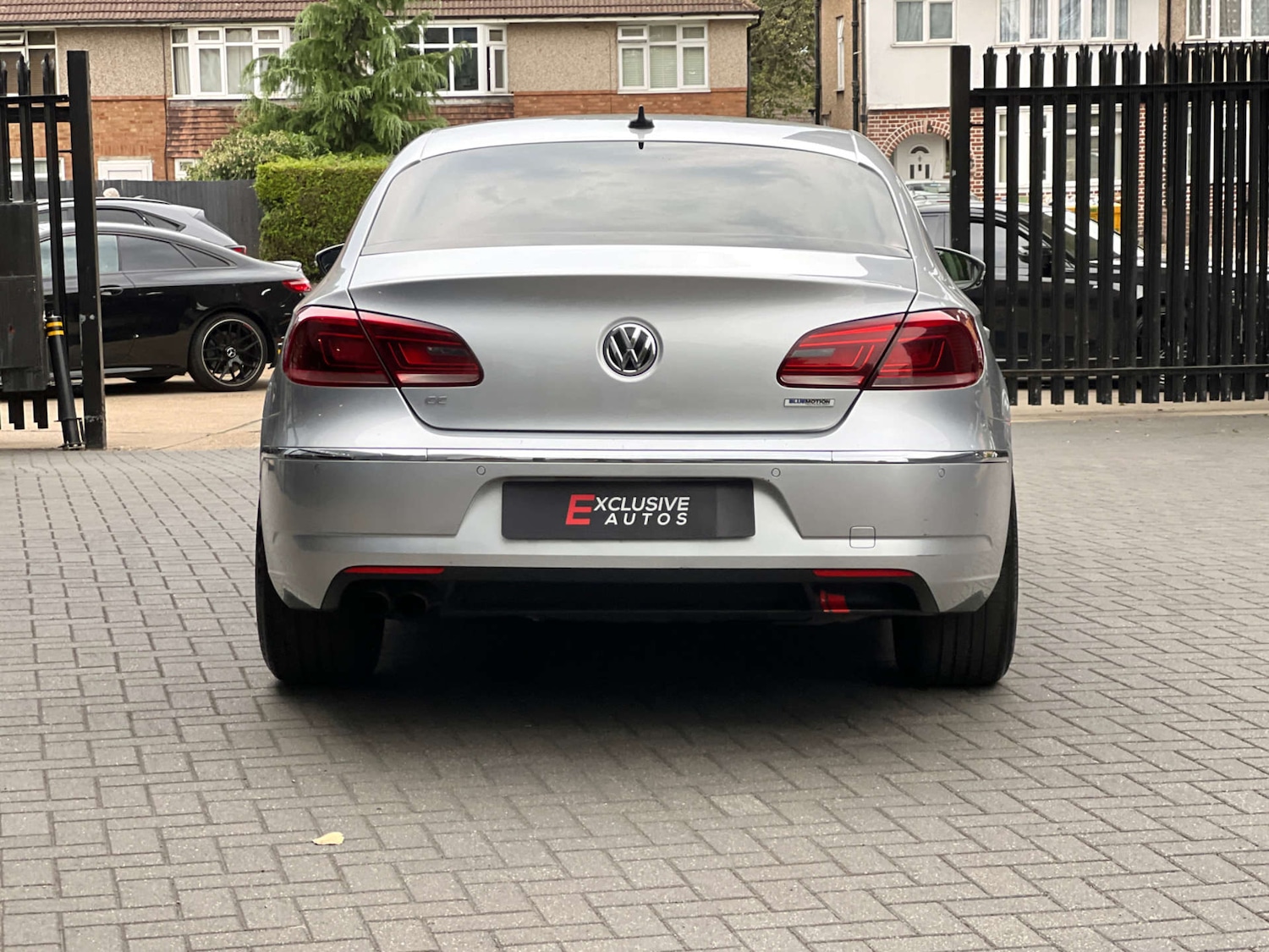 Vehicle 28