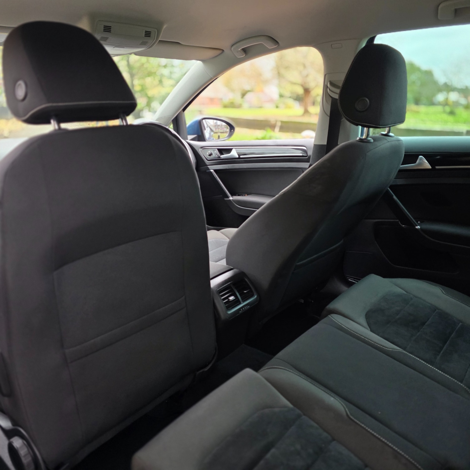 Used Volkswagen Golf 2013 for sale - 76583472: Photo 28