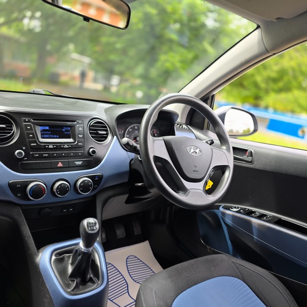 Used Hyundai i10 2014 for sale - 76910791: Photo 15