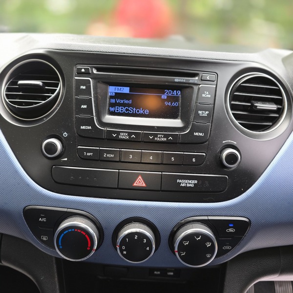 Used Hyundai i10 2014 for sale - 76910791: Photo 19