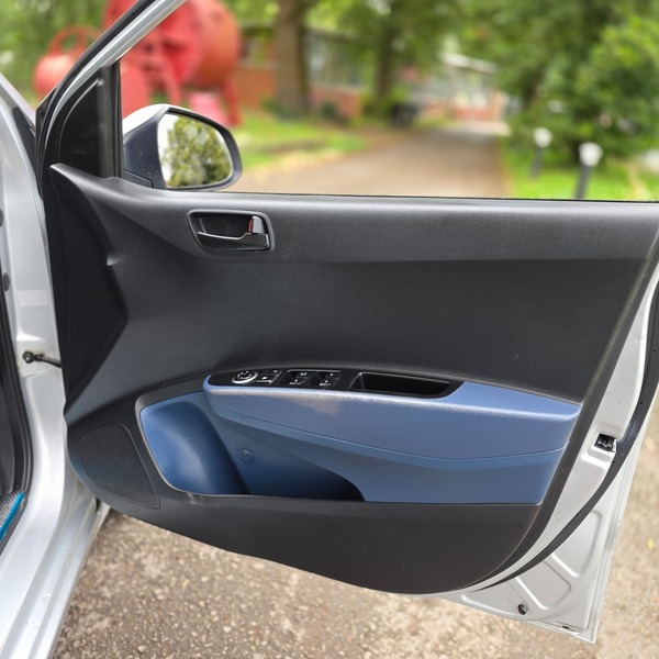 Used Hyundai i10 2014 for sale - 76910791: Photo 21