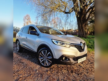 2016 (66) - 1.6 dCi Signature Nav 5dr