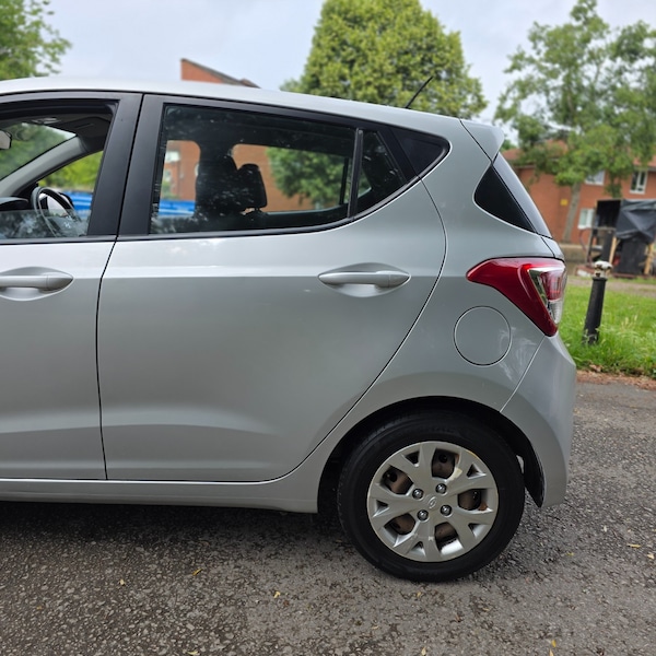 Used Hyundai i10 2014 for sale - 76226128: Photo 13