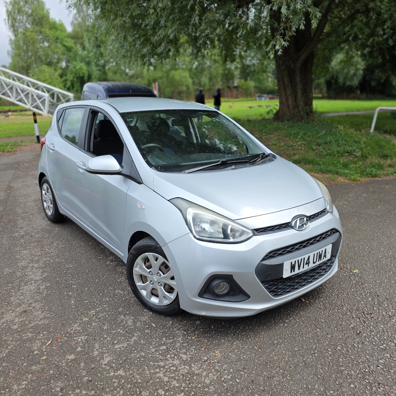 Used Hyundai i10 2014 for sale - 76226128: Photo 2