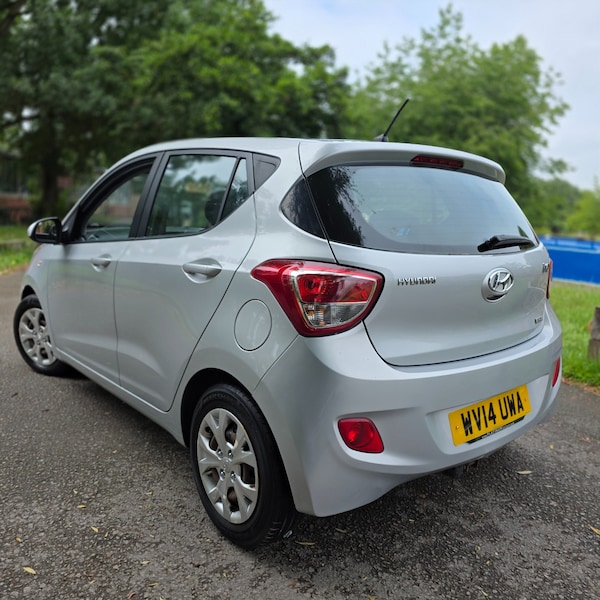 Used Hyundai i10 2014 for sale - 76226128: Photo 5
