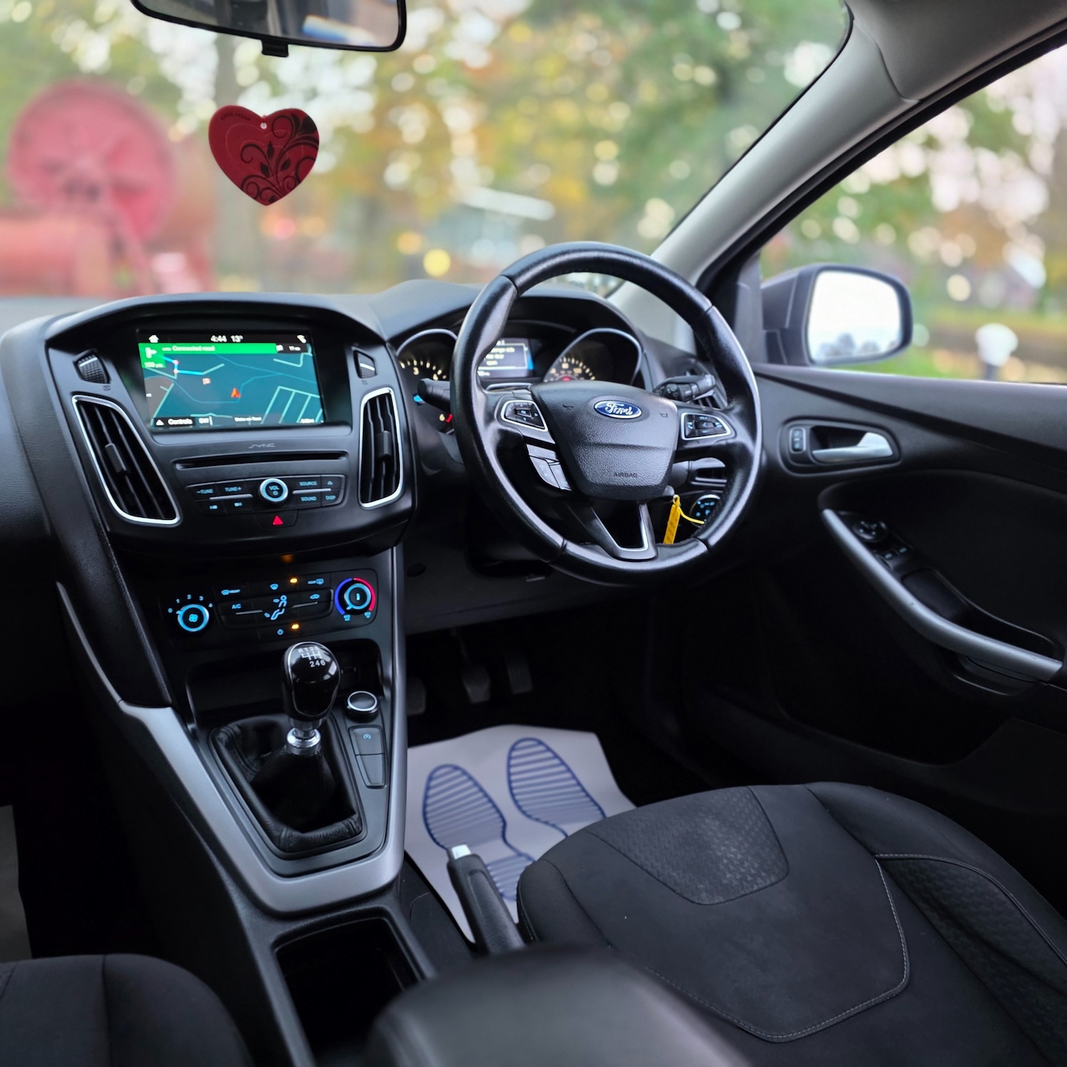 Used Ford Focus 2017 for sale - 76510635: Photo 12