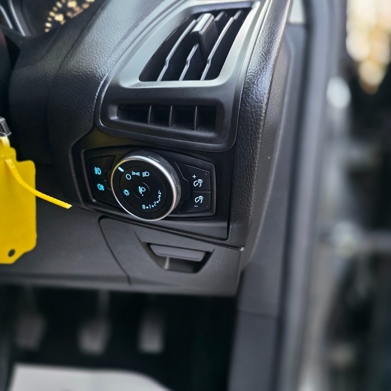 Used Ford Focus 2017 for sale - 76510635: Photo 19