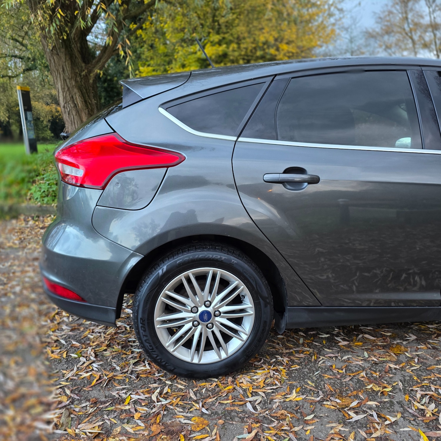 Used Ford Focus 2017 for sale - 76510635: Photo 5