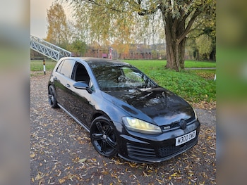 Used Volkswagen Golf 2014 for sale - 76497765: Photo