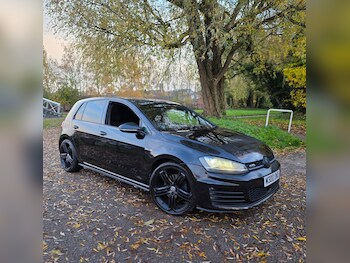 Used Volkswagen Golf 2014 for sale - 76497765: Photo