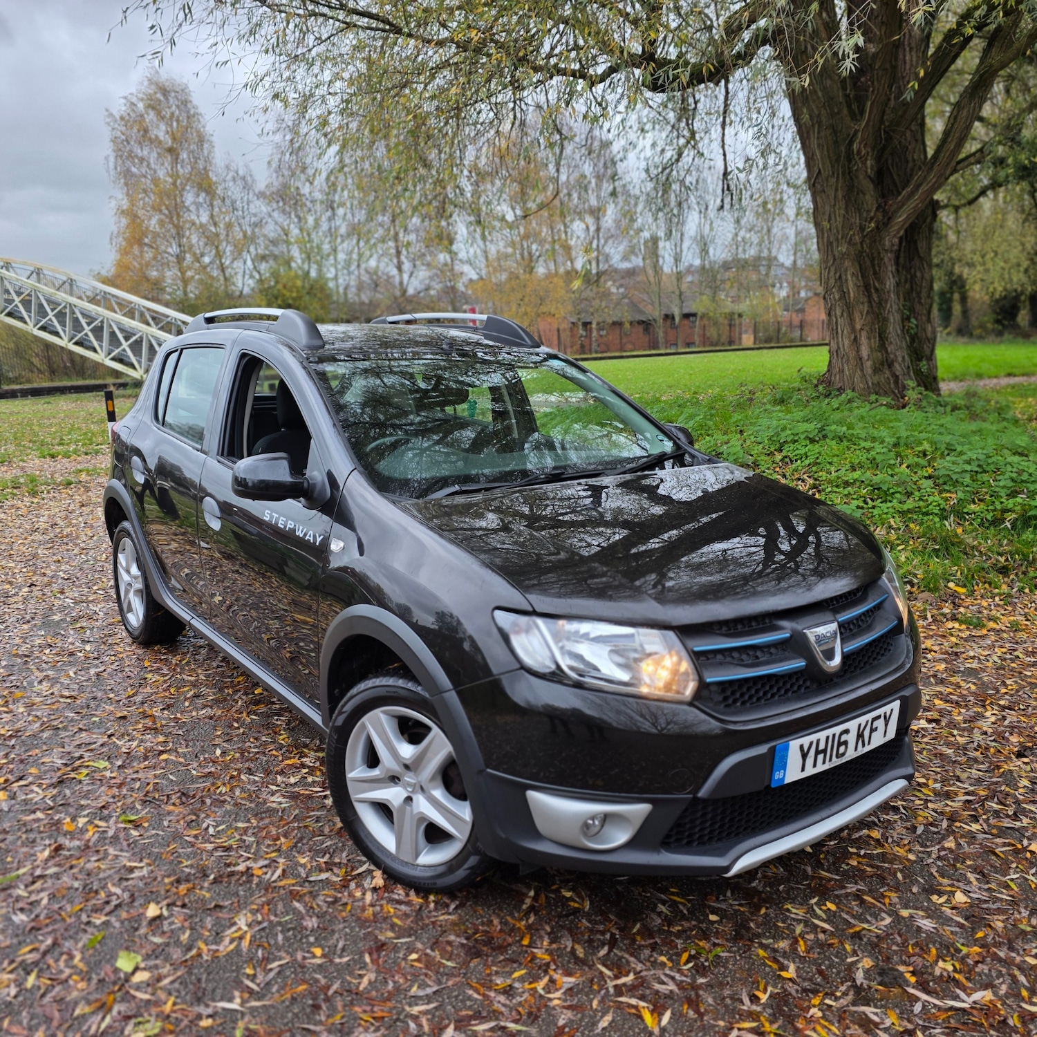 Used Dacia Sandero Stepway 2016 for sale - 76583475: Photo 2