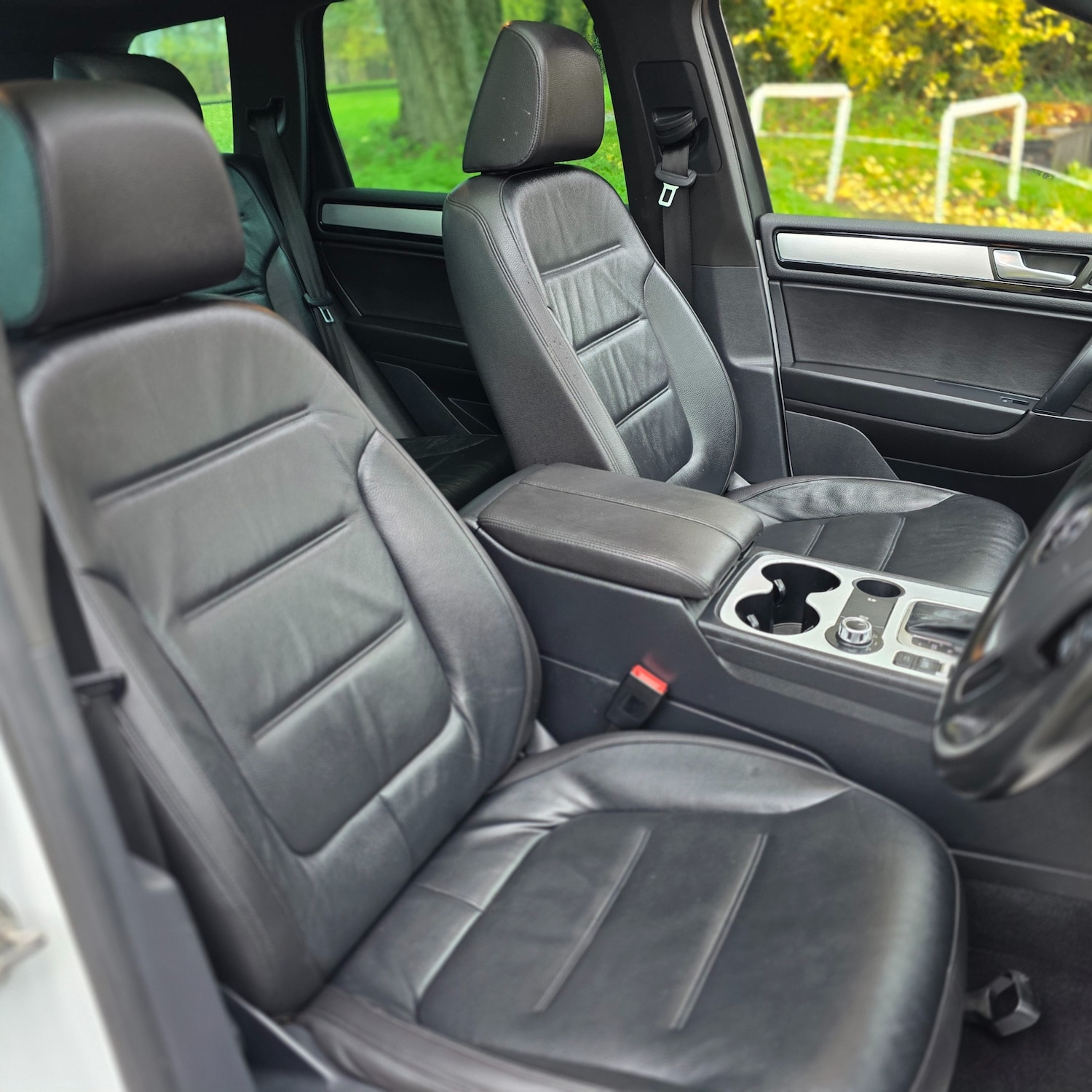 Used Volkswagen Touareg 2014 for sale - 76471416: Photo 24