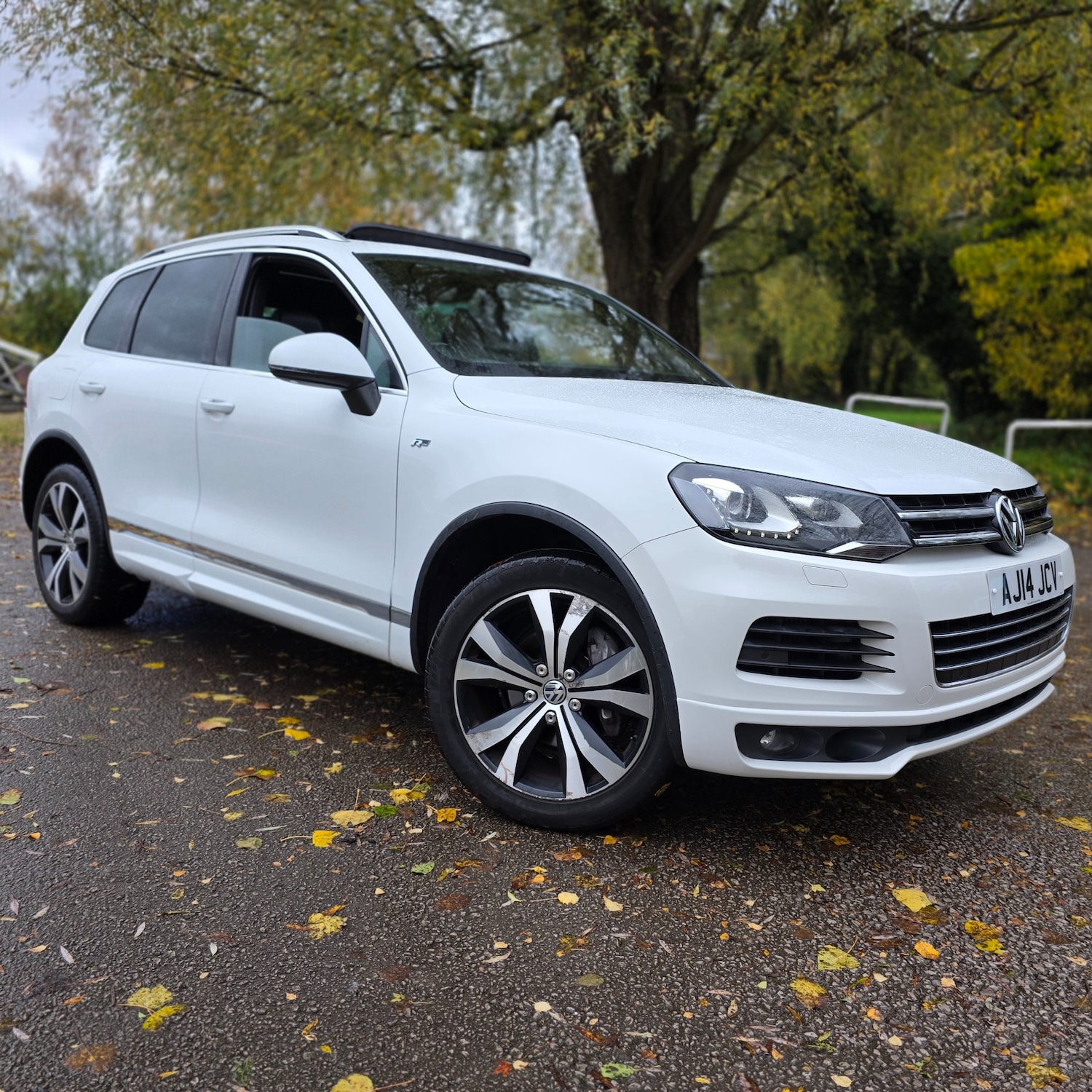 Used Volkswagen Touareg 2014 for sale - 76471416: Photo 3