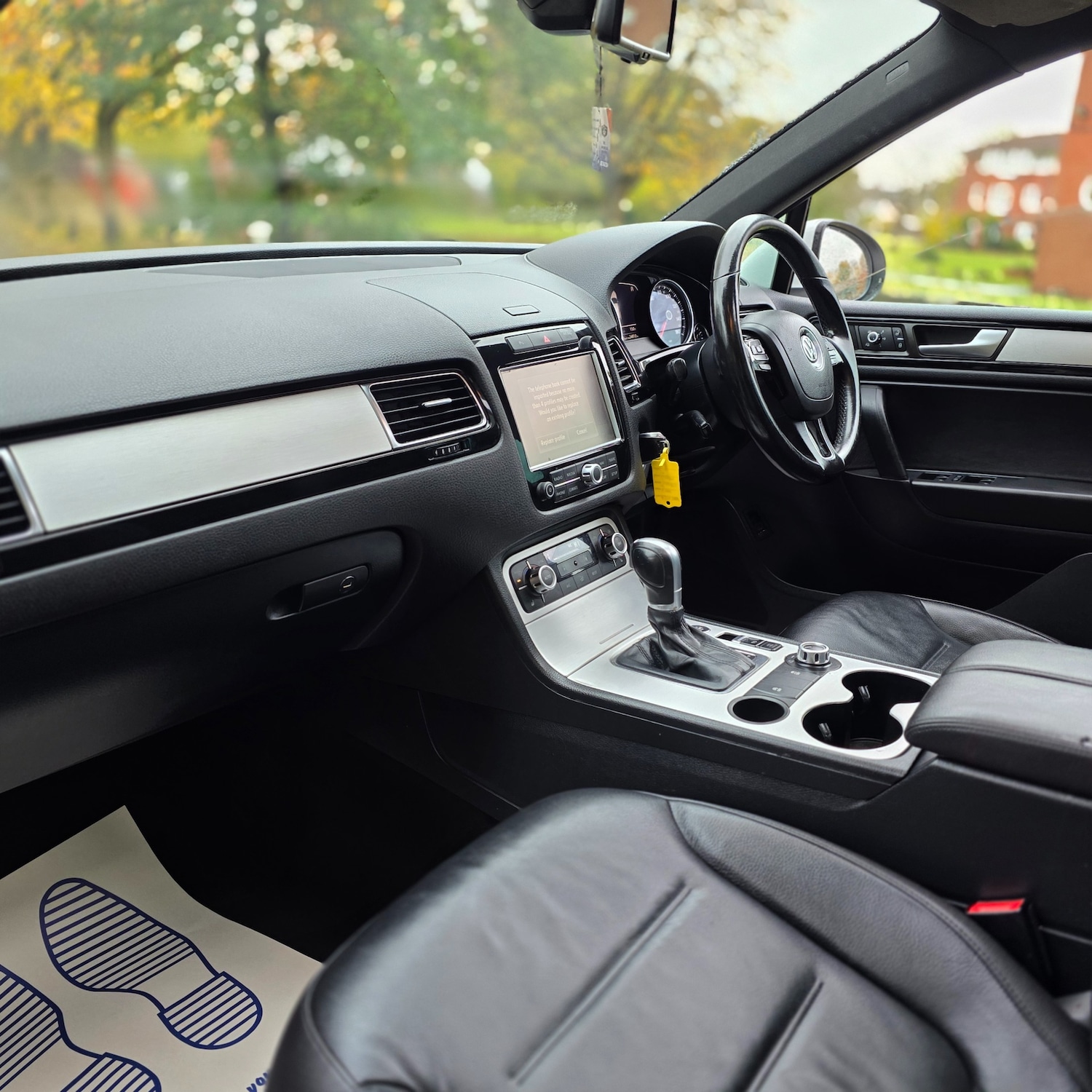 Used Volkswagen Touareg 2014 for sale - 76471416: Photo 31