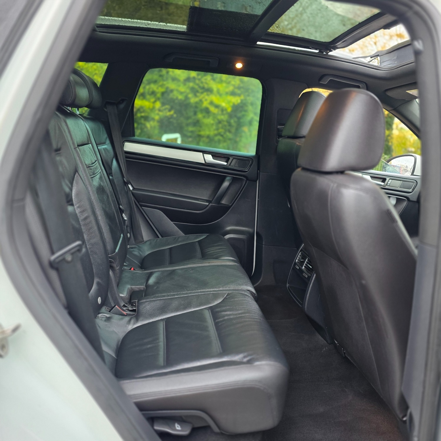 Used Volkswagen Touareg 2014 for sale - 76471416: Photo 36