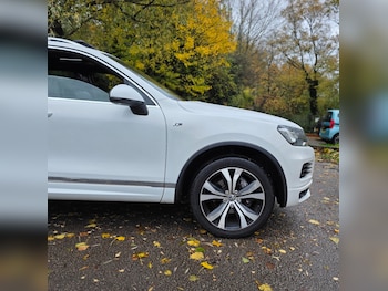 Used Volkswagen Touareg 2014 for sale - 76471416: Photo