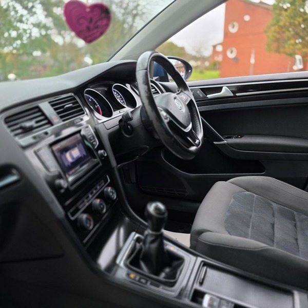 Used Volkswagen Golf 2013 for sale - 76892065: Photo 15