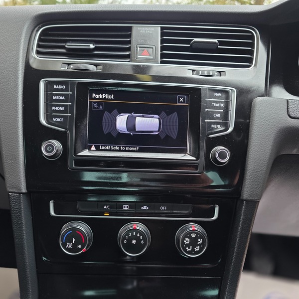 Used Volkswagen Golf 2013 for sale - 76892065: Photo 18