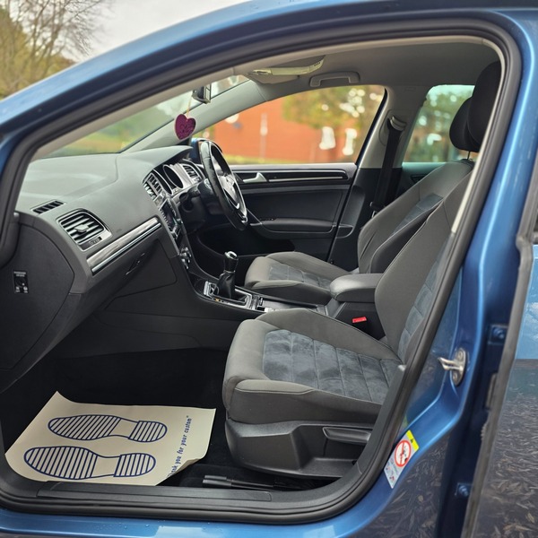 Used Volkswagen Golf 2013 for sale - 76892065: Photo 24