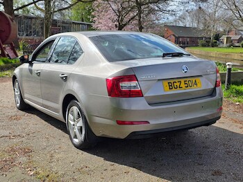 Used Skoda Octavia 2016 for sale - 77935223: Photo