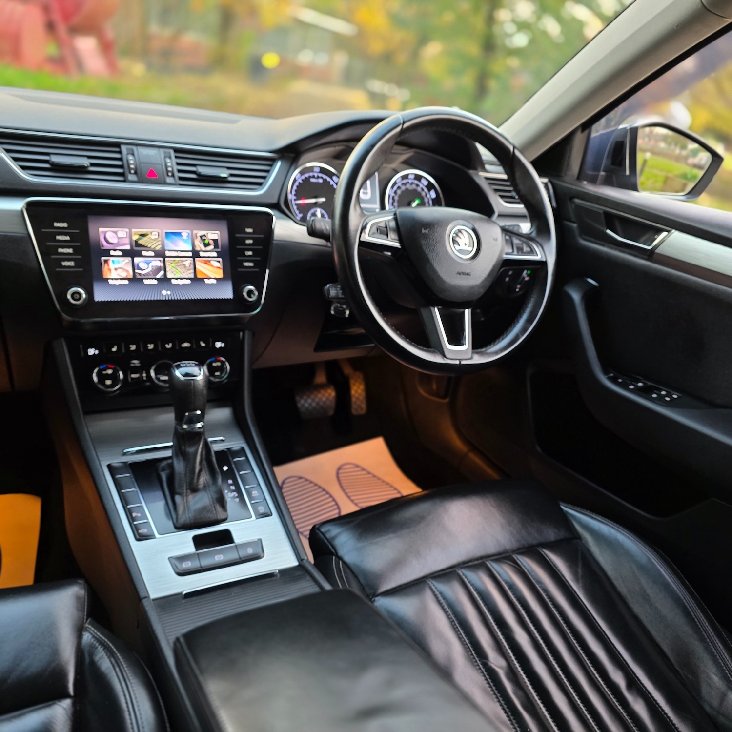 Used Skoda Superb 2019 for sale - 76497072: Photo 13