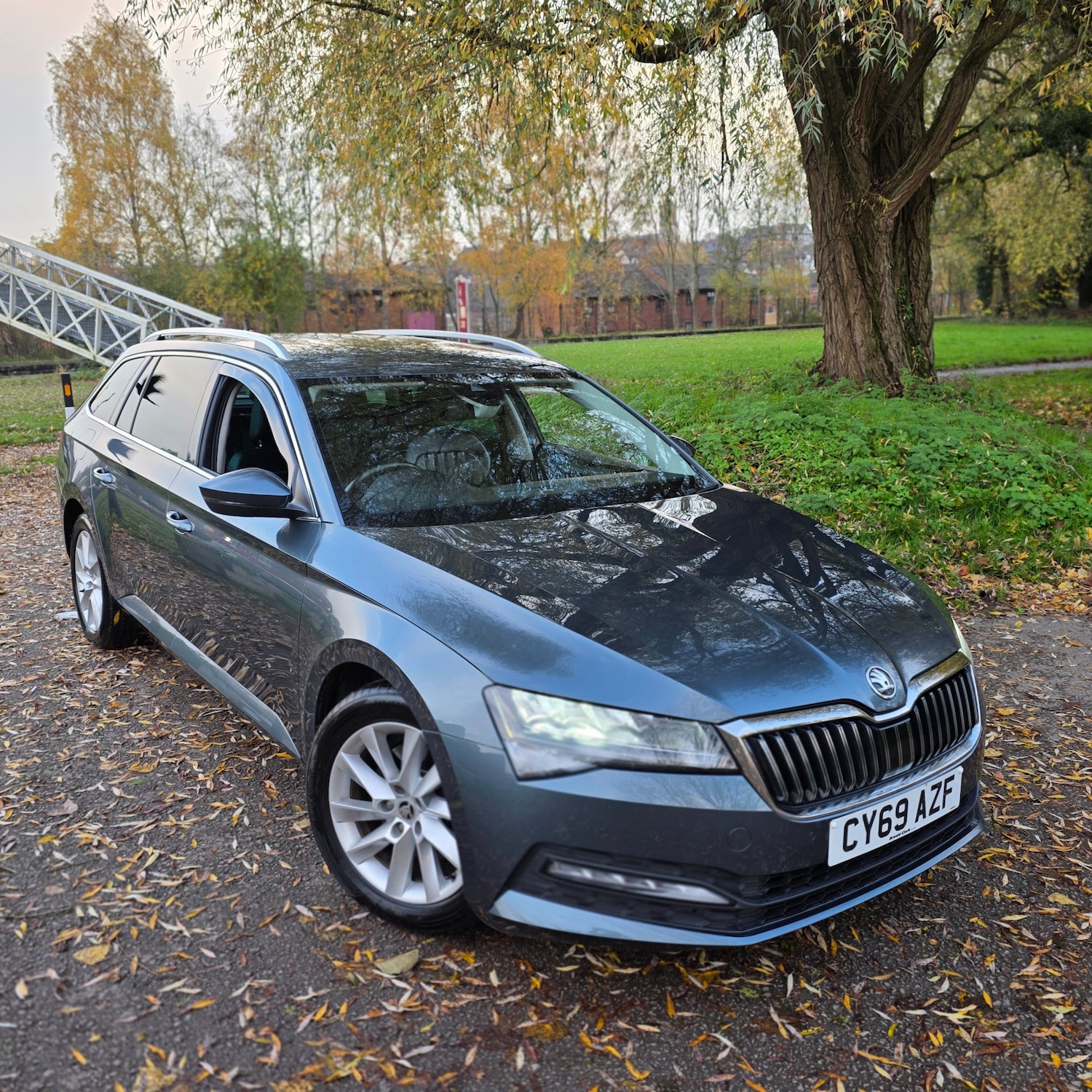Used Skoda Superb 2019 for sale - 76497072: Photo 2