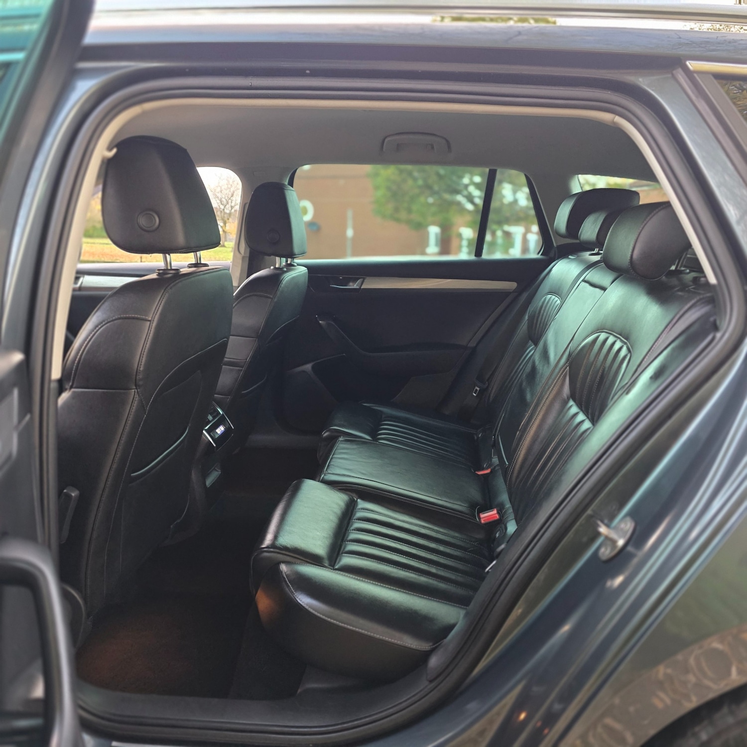 Used Skoda Superb 2019 for sale - 76497072: Photo 26