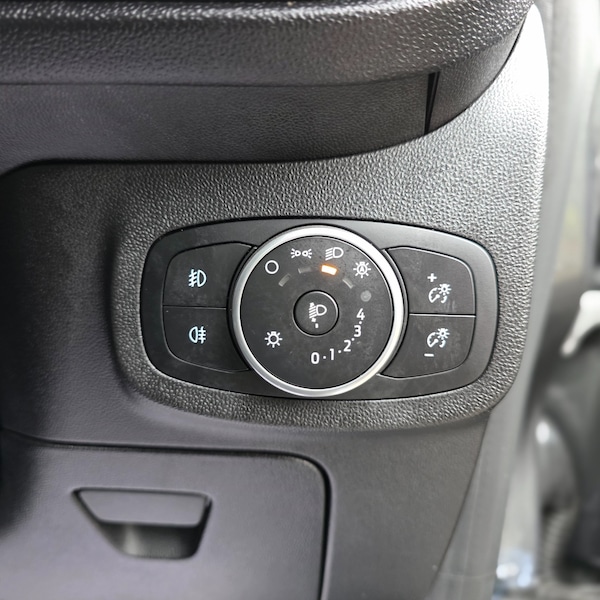 Used Ford Fiesta 2018 for sale - 75428844: Photo 27