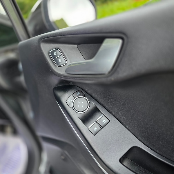 Used Ford Fiesta 2018 for sale - 75428844: Photo 28