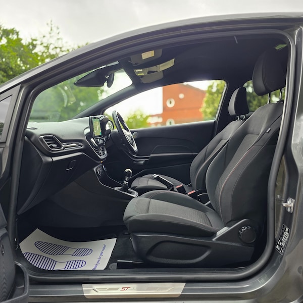 Used Ford Fiesta 2018 for sale - 75428844: Photo 33