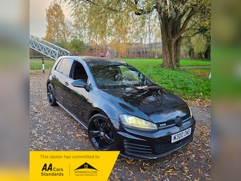 Used Volkswagen Golf 2014 for sale - 76892070: Photo