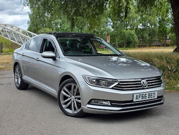 Used Volkswagen Passat 2016 for sale - 79465112: Photo
