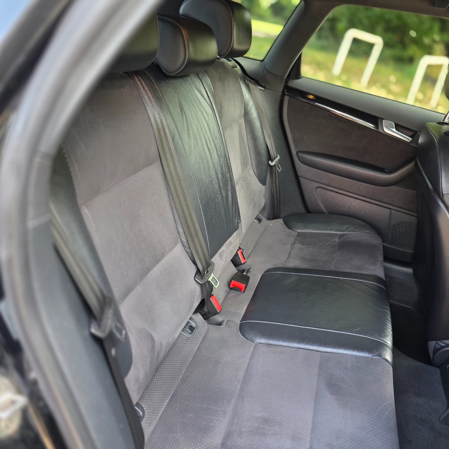 Vehicle 28