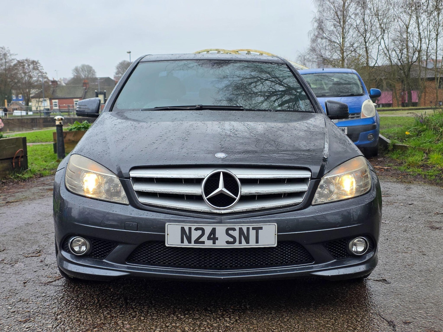 Used Mercedes-Benz C Class 2009 for sale - 77935225: Photo 2