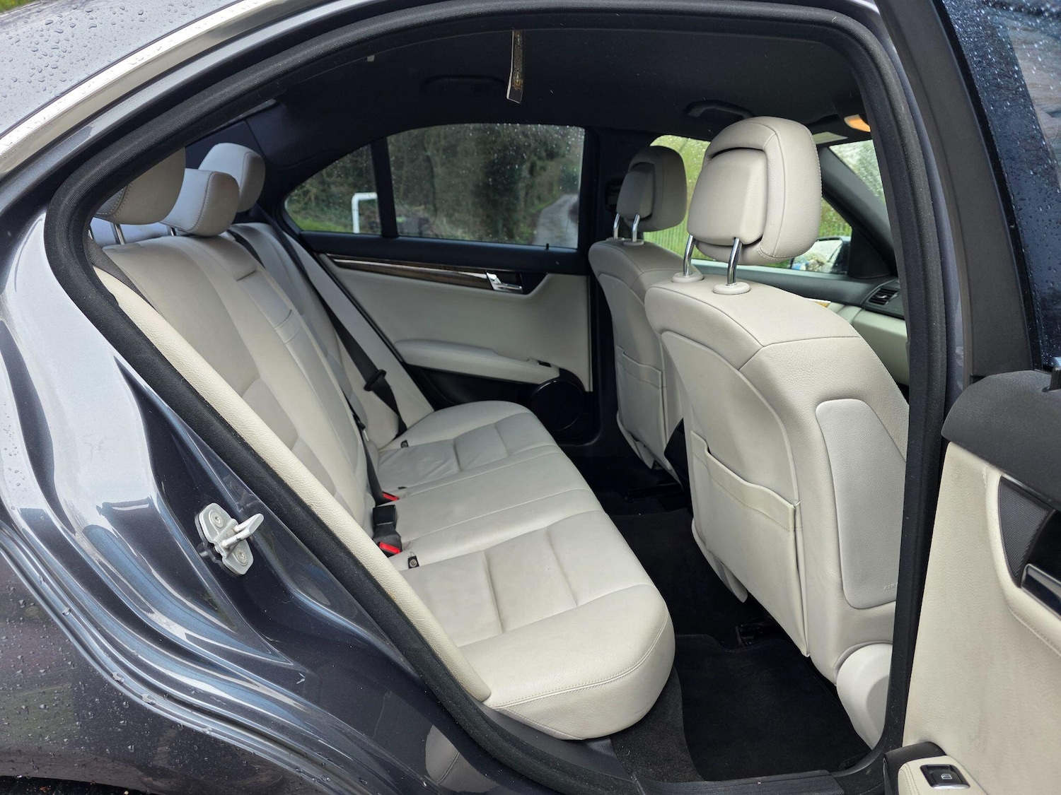 Used Mercedes-Benz C Class 2009 for sale - 77935225: Photo 24