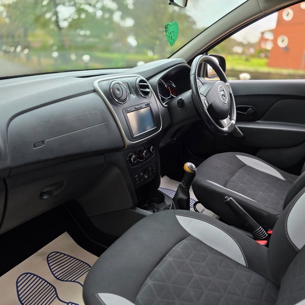 Used Dacia Sandero 2016 for sale - 76910808: Photo 19