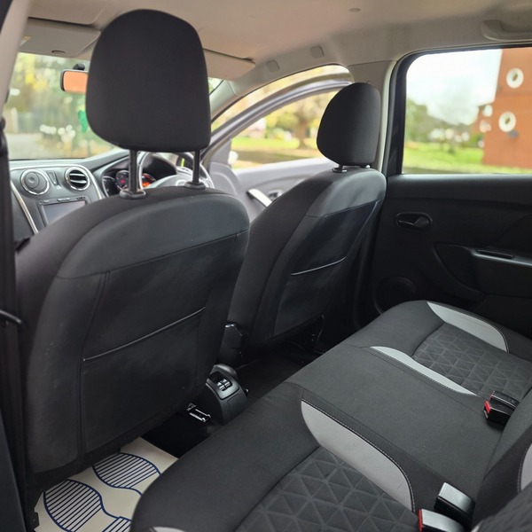 Used Dacia Sandero 2016 for sale - 76910808: Photo 28
