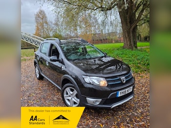 Used Dacia Sandero 2016 for sale - 76910808: Photo