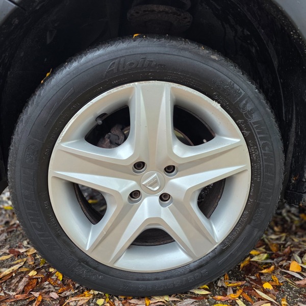 Used Dacia Sandero 2016 for sale - 76910808: Photo 32