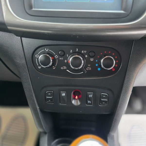 Used Dacia Sandero 2016 for sale - 76910808: Photo 36