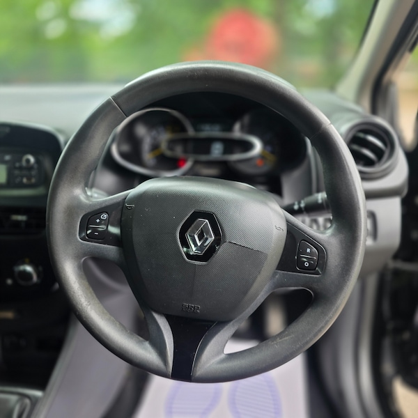Used Renault Clio 2014 for sale - 74833064: Photo 12
