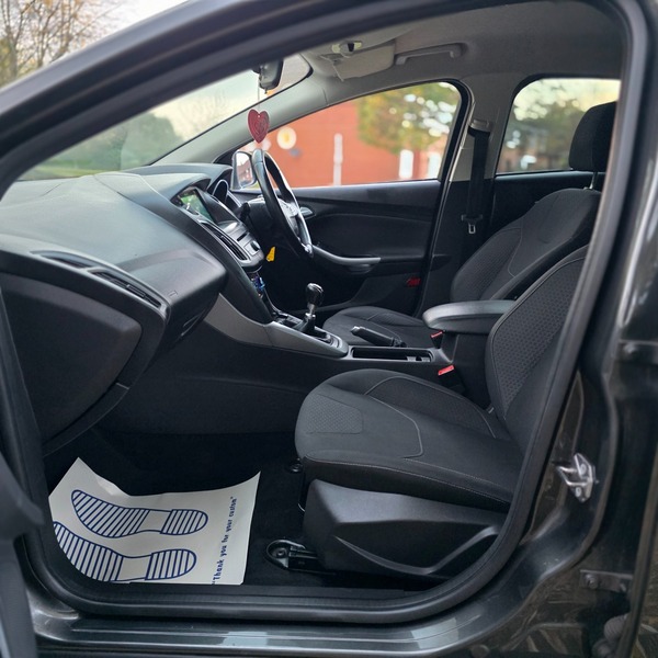 Used Ford Focus 2017 for sale - 76910793: Photo 27