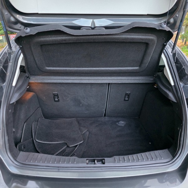 Used Ford Focus 2017 for sale - 76910793: Photo 33