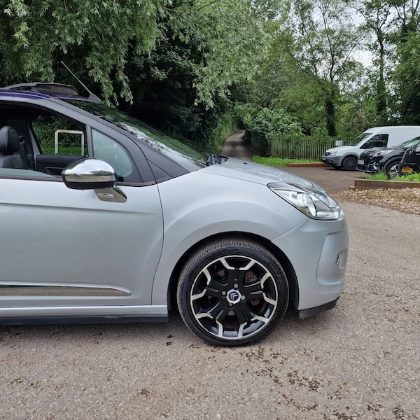 Used Citroen DS3 2014 for sale - 71609682: Photo 2